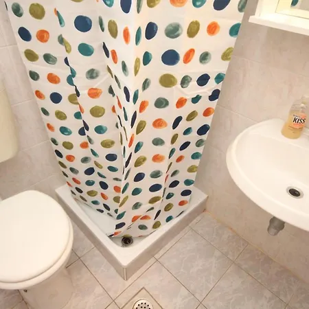 Apartmán With Parking Space Artatore, Losinj - 8007 Čunski