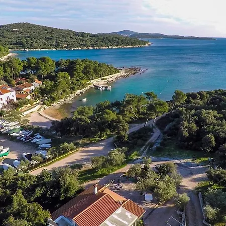 Apartments With A Parking Space Artatore, Losinj - 8007 Cunski