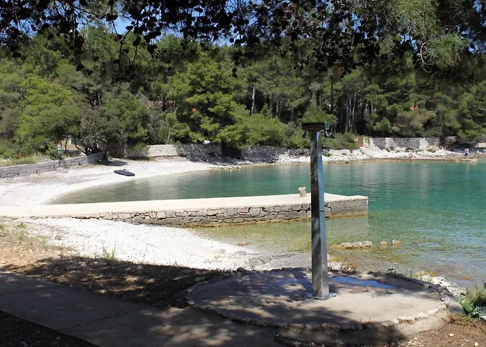 With Parking Space Artatore, Losinj - 8007 Čunski